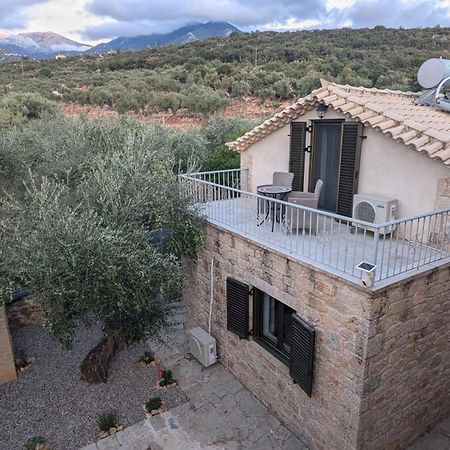 Magnificent, Authentic Private Villa And The Guest House Kardhamili Exterior foto