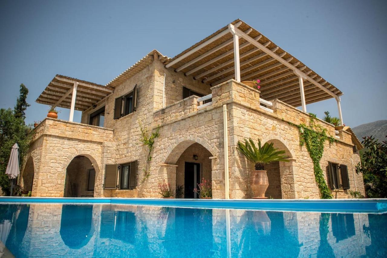 Magnificent, Authentic Private Villa And The Guest House Kardhamili Exterior foto