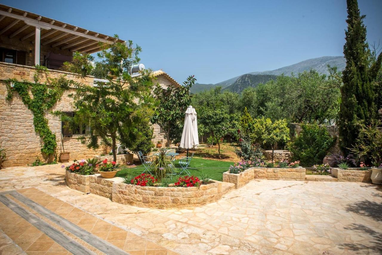 Magnificent, Authentic Private Villa And The Guest House Kardhamili Exterior foto