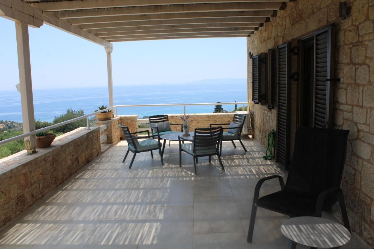 Magnificent, Authentic Private Villa And The Guest House Kardhamili Exterior foto