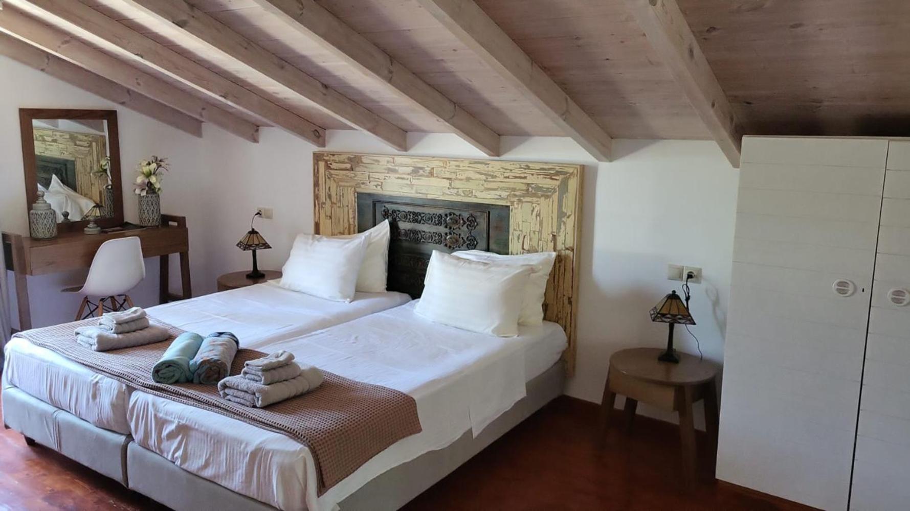 Magnificent, Authentic Private Villa And The Guest House Kardhamili Exterior foto
